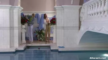 Flower Power Leaves Three Babes Very Wet Screencap 83 on sinx.preview.netperv.com