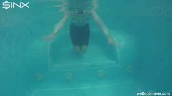 Glamour Girl's Poolside Dip Screencap 21 on sinx.preview.netperv.com