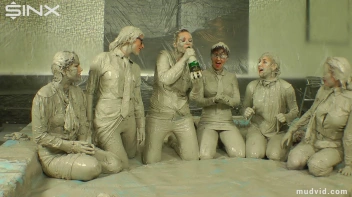 Wet and Messy Mud Wrestling Screencap 66 on sinx.preview.netperv.com