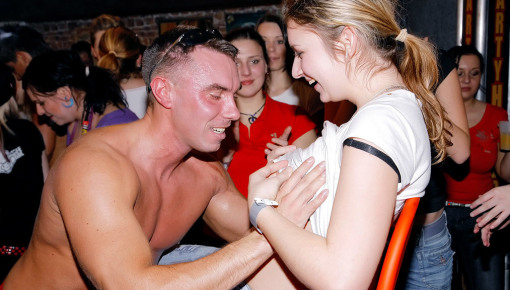 Latest deal - Party Hardcore Vol. 35 Part 1