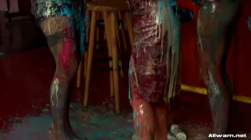 Smoothie Shop WAM Catfight Screencap 92 on sinx.preview.netperv.com