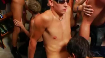 Twinks In Heat Part 3 Screencap 35 on sinx.preview.netperv.com