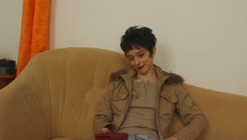 Latest deal - Jaqueline braucht es oft