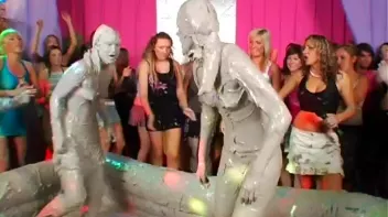 Slopping Around In The Mud Screencap 96 on sinx.preview.netperv.com