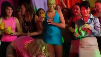 Slopping Around In The Mud Screencap 12 on sinx.preview.netperv.com