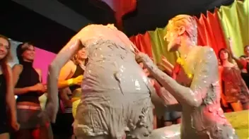 Slopping Around In The Mud Screencap 48 on sinx.preview.netperv.com