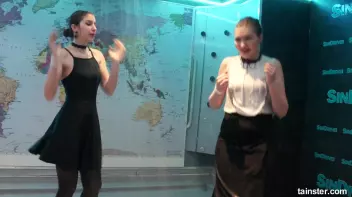 Sweet amateur honeys go wet Screencap 84 on sinx.preview.netperv.com