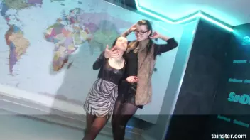 Sweet amateur honeys go wet Screencap 26 on sinx.preview.netperv.com