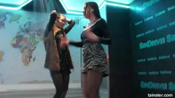 Sweet amateur honeys go wet Screencap 34 on sinx.preview.netperv.com