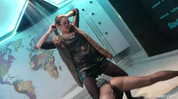 Sweet amateur honeys go wet Screencap 43 on sinx.preview.netperv.com