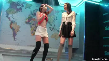 Sweet amateur honeys go wet Screencap 50 on sinx.preview.netperv.com