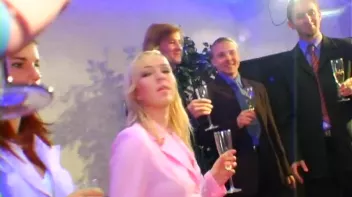 Bisexual Airline Bash! Screencap 36 on sinx.preview.netperv.com