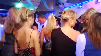 Bisexual Airline Bash! Screencap 45 on sinx.preview.netperv.com