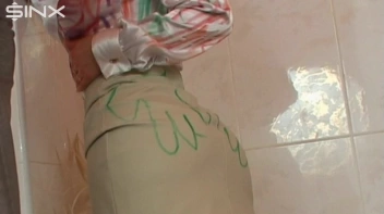 Perfectly Perverted Painting Screencap 41 on sinx.preview.netperv.com