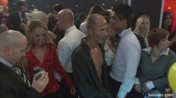 Gash Gamblers Part 1 - Cam 3 Screencap 57 on sinx.preview.netperv.com