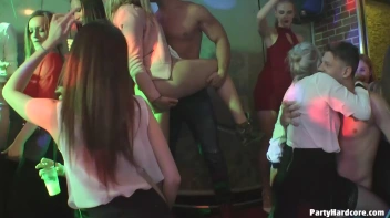 Party Hardcore Gone Crazy Vol. 35 Part 1 - Cam 2 Screencap 26 on sinx.preview.netperv.com