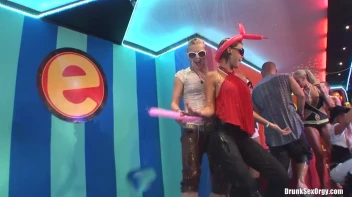 Bikini Beach Balls Part 2 - Cam 4 Screencap 88 on sinx.preview.netperv.com