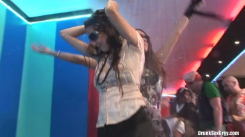 Bikini Beach Balls Part 2 - Cam 4 Screencap 115 on sinx.preview.netperv.com