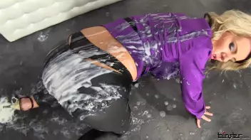 Wallet Full of Jizz Is Better Than Money! Screencap 36 on sinx.preview.netperv.com