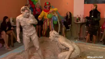 Clowning Around In The Mud Pit Screencap 75 on sinx.preview.netperv.com