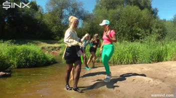 Soaking wet catfight with stuck up blondes Screencap 14 on sinx.preview.netperv.com