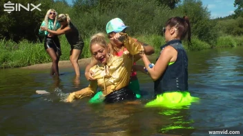 Soaking wet catfight with stuck up blondes Screencap 24 on sinx.preview.netperv.com