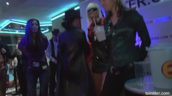 Gangsters Paradise Part 2 - Cam 2 Screencap 14 on sinx.preview.netperv.com