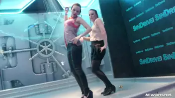 Hotties Workin' That Wetlook! Screencap 9 on sinx.preview.netperv.com