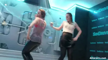 Hotties Workin' That Wetlook! Screencap 5 on sinx.preview.netperv.com