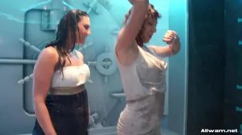 Hotties Workin' That Wetlook! Screencap 74 on sinx.preview.netperv.com