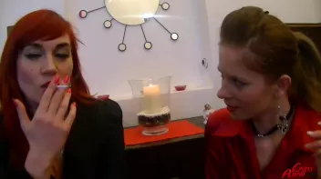 Taking A Piss Trip To Kety Pearl's Place Screencap 9 on sinx.preview.netperv.com