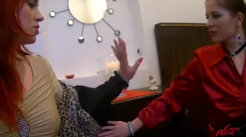 Taking A Piss Trip To Kety Pearl's Place Screencap 17 on sinx.preview.netperv.com