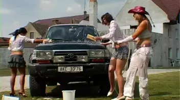 Summer Sponge Fight! Screencap 25 on sinx.preview.netperv.com