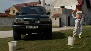 Summer Sponge Fight! Screencap 3 on sinx.preview.netperv.com