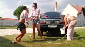 Summer Sponge Fight! Screencap 63 on sinx.preview.netperv.com