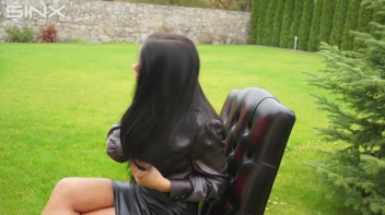 Cumshot Surprise For Hair Brushing Teen Screencap 6 on sinx.preview.netperv.com