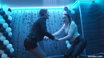 The Wetlook Vibe Is Very Alive! Screencap 68 on sinx.preview.netperv.com