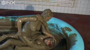 Catfighting Babes Mud Wrestle To Settle! Screencap 37 on sinx.preview.netperv.com