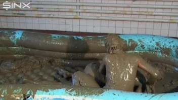 Catfighting Babes Mud Wrestle To Settle! Screencap 45 on sinx.preview.netperv.com