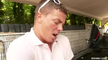 Girls like Presents! Screencap 74 on sinx.preview.netperv.com