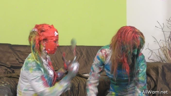 Catfighting Cuties Follow The Rainbow Screencap 73 on sinx.preview.netperv.com