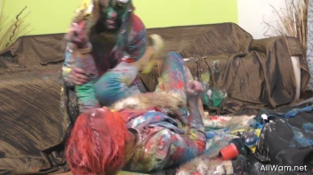 Catfighting Cuties Follow The Rainbow Screencap 88 on sinx.preview.netperv.com