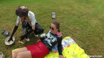 Messing Up A Perfectly Good Picnic Screencap 56 on sinx.preview.netperv.com