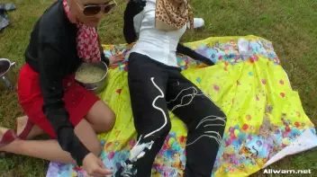 Messing Up A Perfectly Good Picnic Screencap 40 on sinx.preview.netperv.com