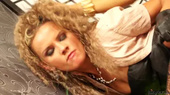 Say Hello To Jenna's Cum Pumping Friend! Screencap 30 on sinx.preview.netperv.com