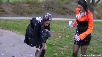 Fucked Up Picnic In The Park Screencap 26 on sinx.preview.netperv.com