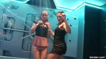 Soaking wet babes shaking their booties Screencap 17 on sinx.preview.netperv.com