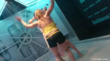 Soaking wet babes shaking their booties Screencap 51 on sinx.preview.netperv.com