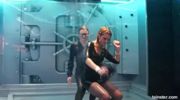 Soaking wet babes shaking their booties Screencap 62 on sinx.preview.netperv.com