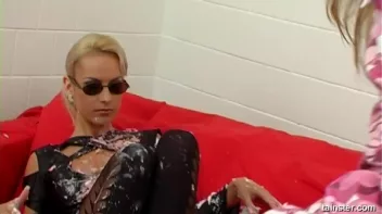 Fancy Chick Food Fight Screencap 23 on sinx.preview.netperv.com